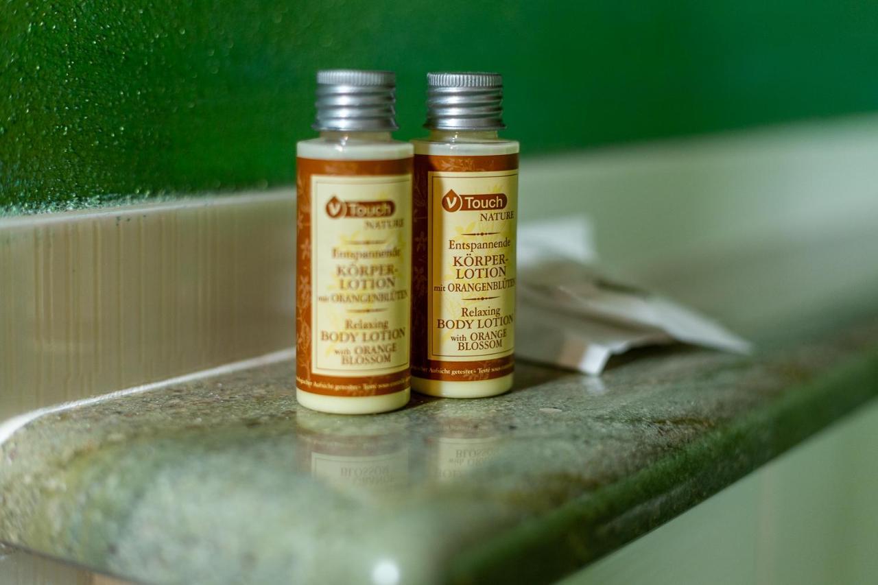 Affittacamere Is Coronas Isili ภายนอก รูปภาพ